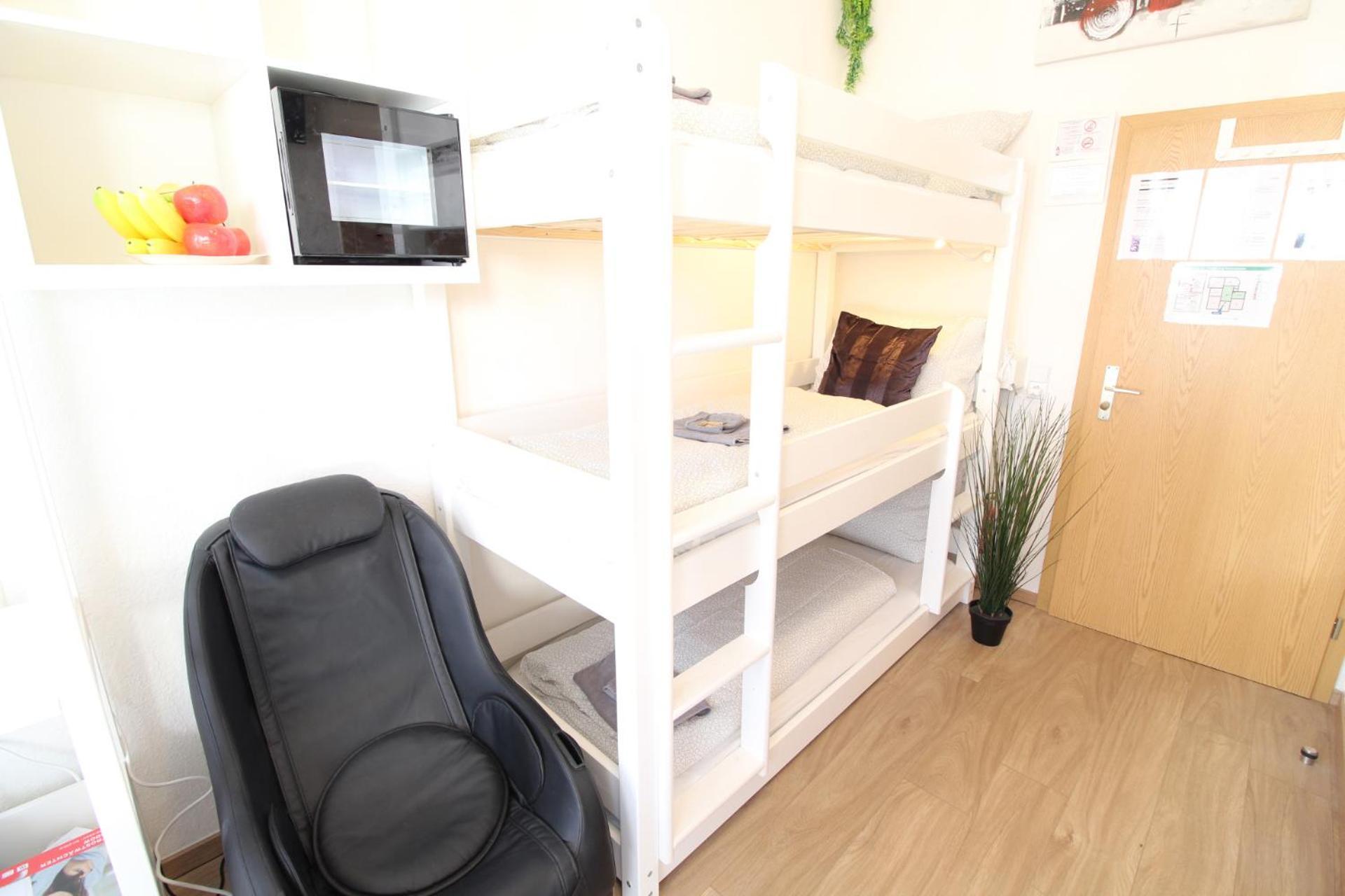 Hotel Ulm Zentrum - Komplettes Zimmer, Hochbett, Android Tv & Eigenem Bad - Perfekt Fuer Familien & Gruppen 外观 照片