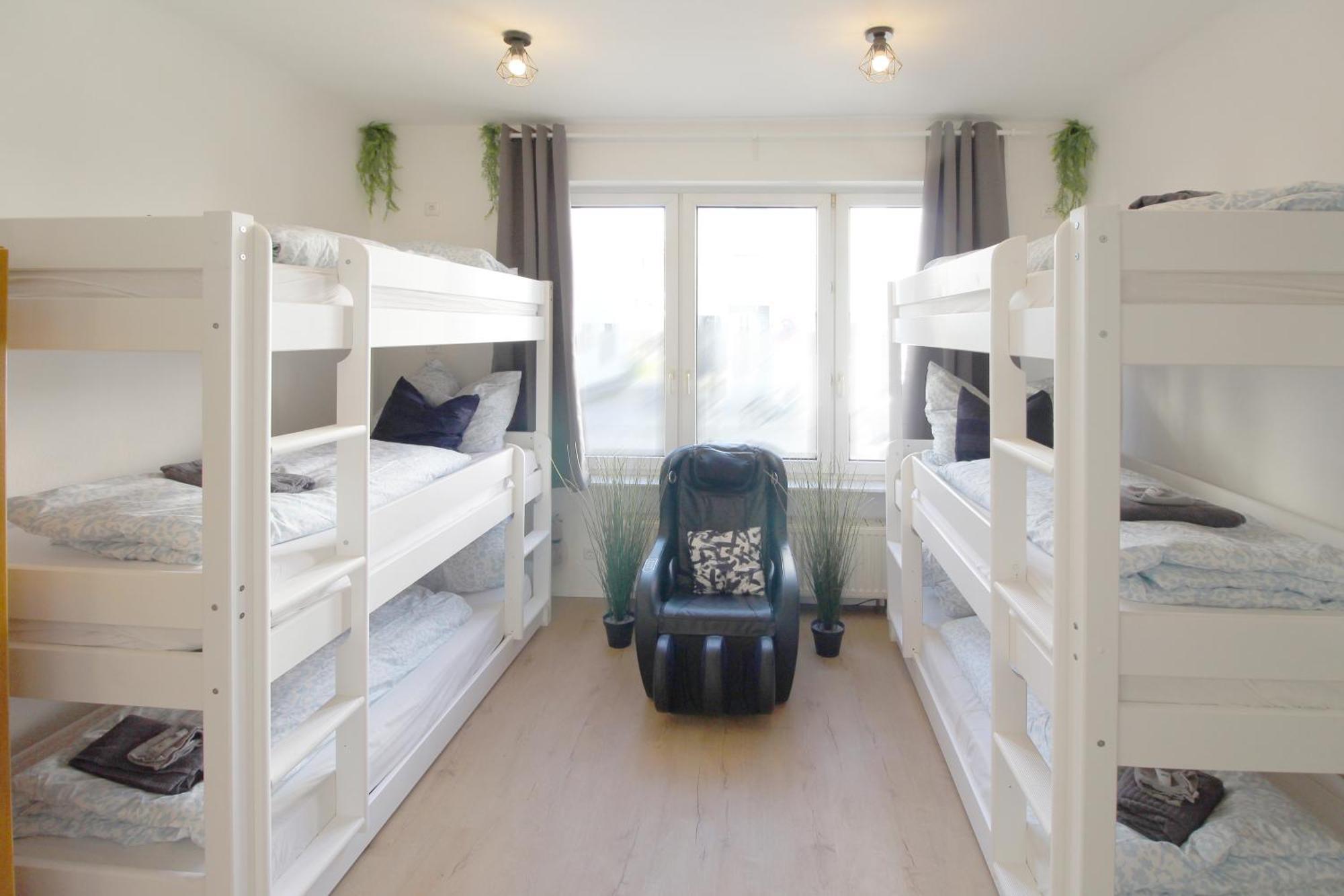 Hotel Ulm Zentrum - Komplettes Zimmer, Hochbett, Android Tv & Eigenem Bad - Perfekt Fuer Familien & Gruppen 外观 照片