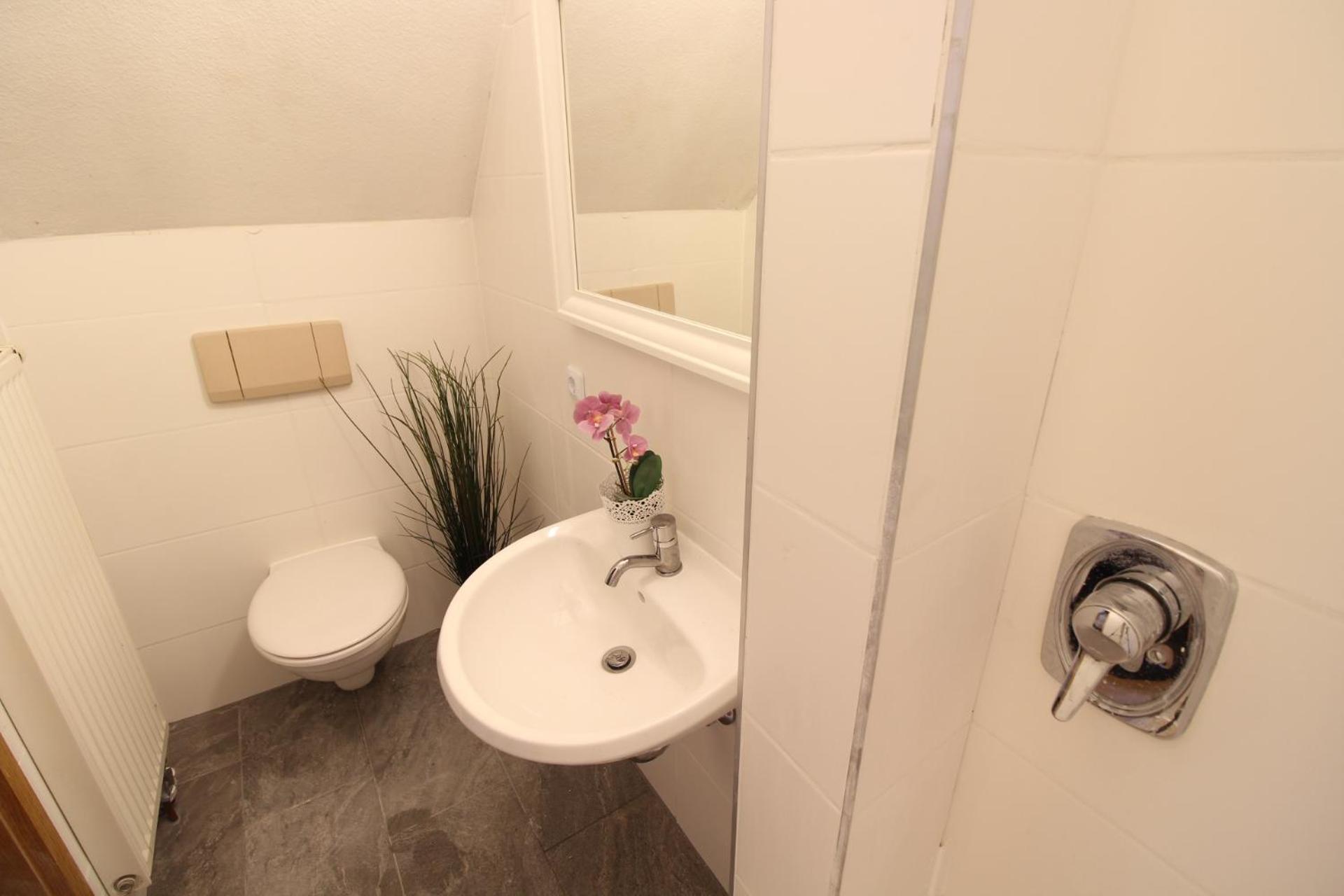 Hotel Ulm Zentrum - Komplettes Zimmer, Hochbett, Android Tv & Eigenem Bad - Perfekt Fuer Familien & Gruppen 外观 照片